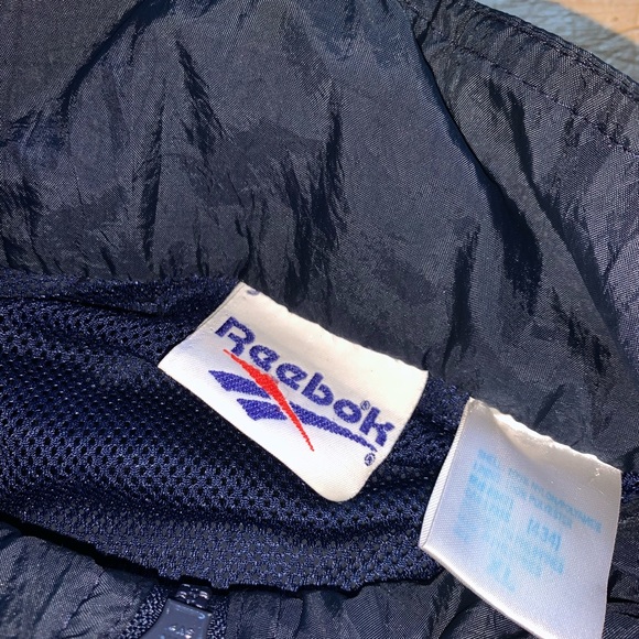 VTG Reebok windbreaker - Picture 5 of 5